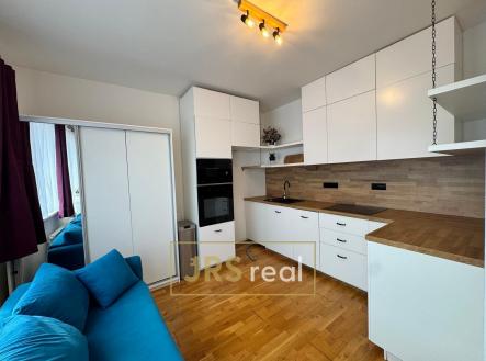 Pronájem bytu, 1+kk, 33 m²