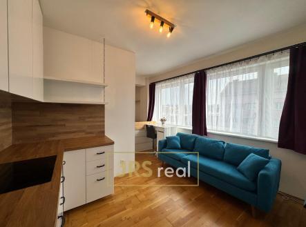 Pronájem bytu, 1+kk, 33 m²