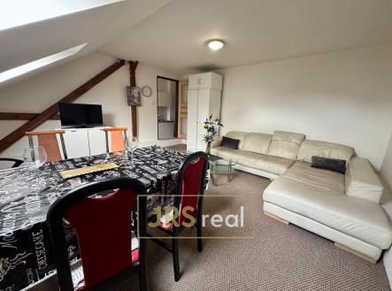 Pronájem bytu, 2+kk, 70 m²
