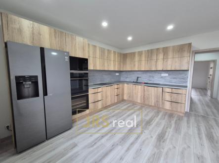 Pronájem bytu, 3+kk, 76 m²