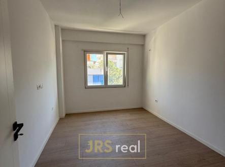 WhatsApp Image 2026-04-27 at 12.54.15 (14)