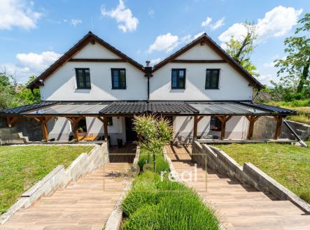 Prodej hotel, 538 m²