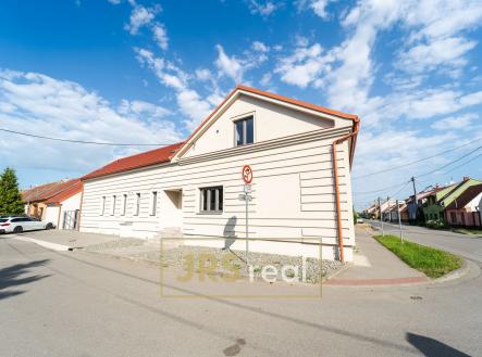 Pronájem bytu, 3+kk, 75 m²