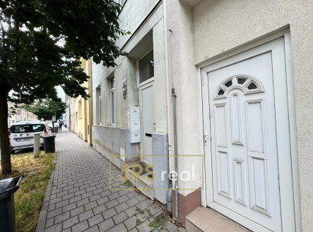 Pronájem vicegeneračního rodinného domu 73 m², Brno-Židenice