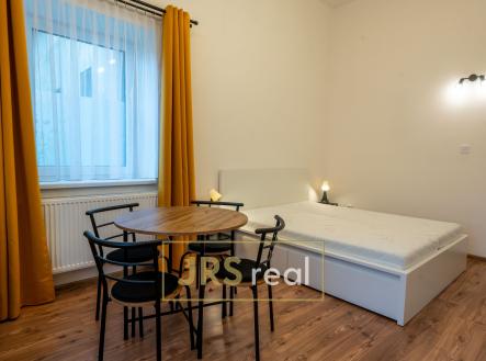 Pronájem bytu, 1+kk, 30 m²