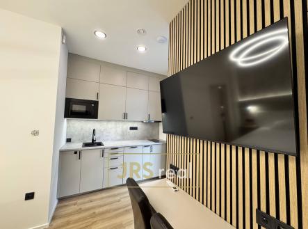 Pronájem bytu, 1+kk, 32 m²