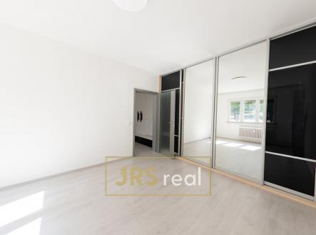 Pronájem bytu, 2+1, 53 m²