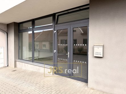 Pronájem kanceláře 84 m², Hustopeče