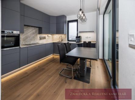 Prodej bytu, 4+kk, 106 m²