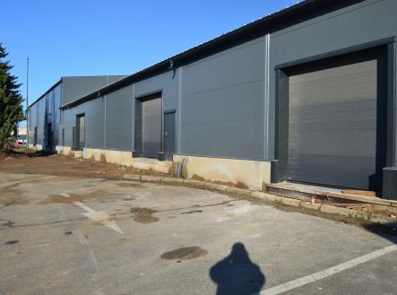 Pronájem komerčního objektu, výroba, 250 m²