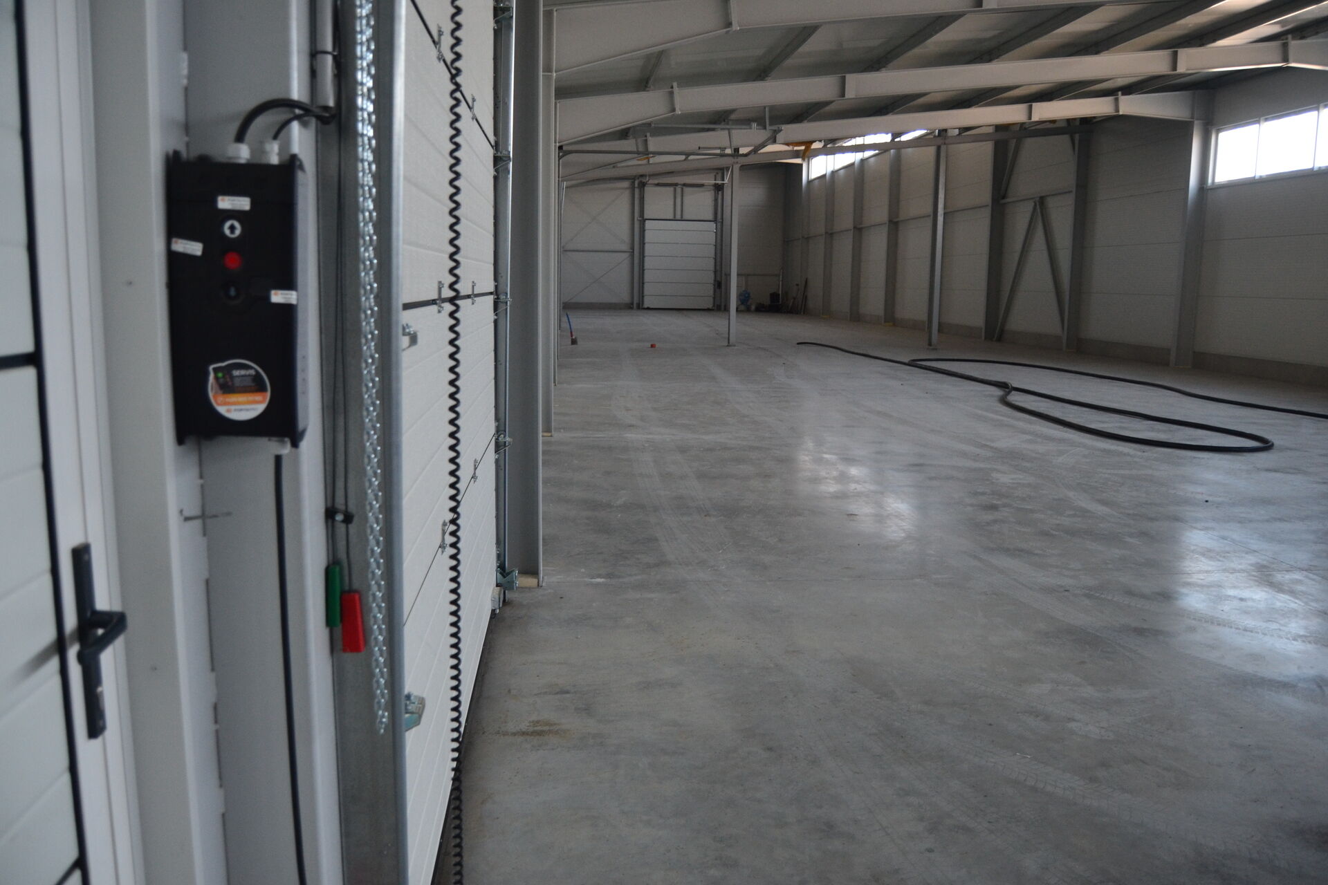 nové haly k pronájmu výroba a sklady