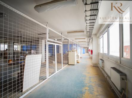 Pronájem skladovací prostor, 127 m²