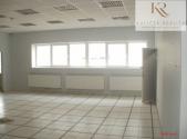 Pronájem skladu, 343 m²