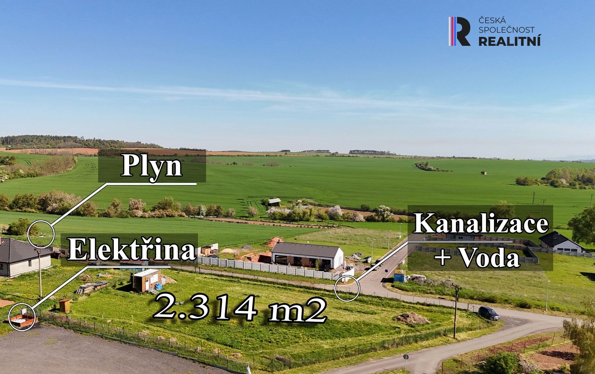 Prodej pozemku pro stavbu RD s výhledem na rozhlednu, 2314m2, Valovská, Kryry