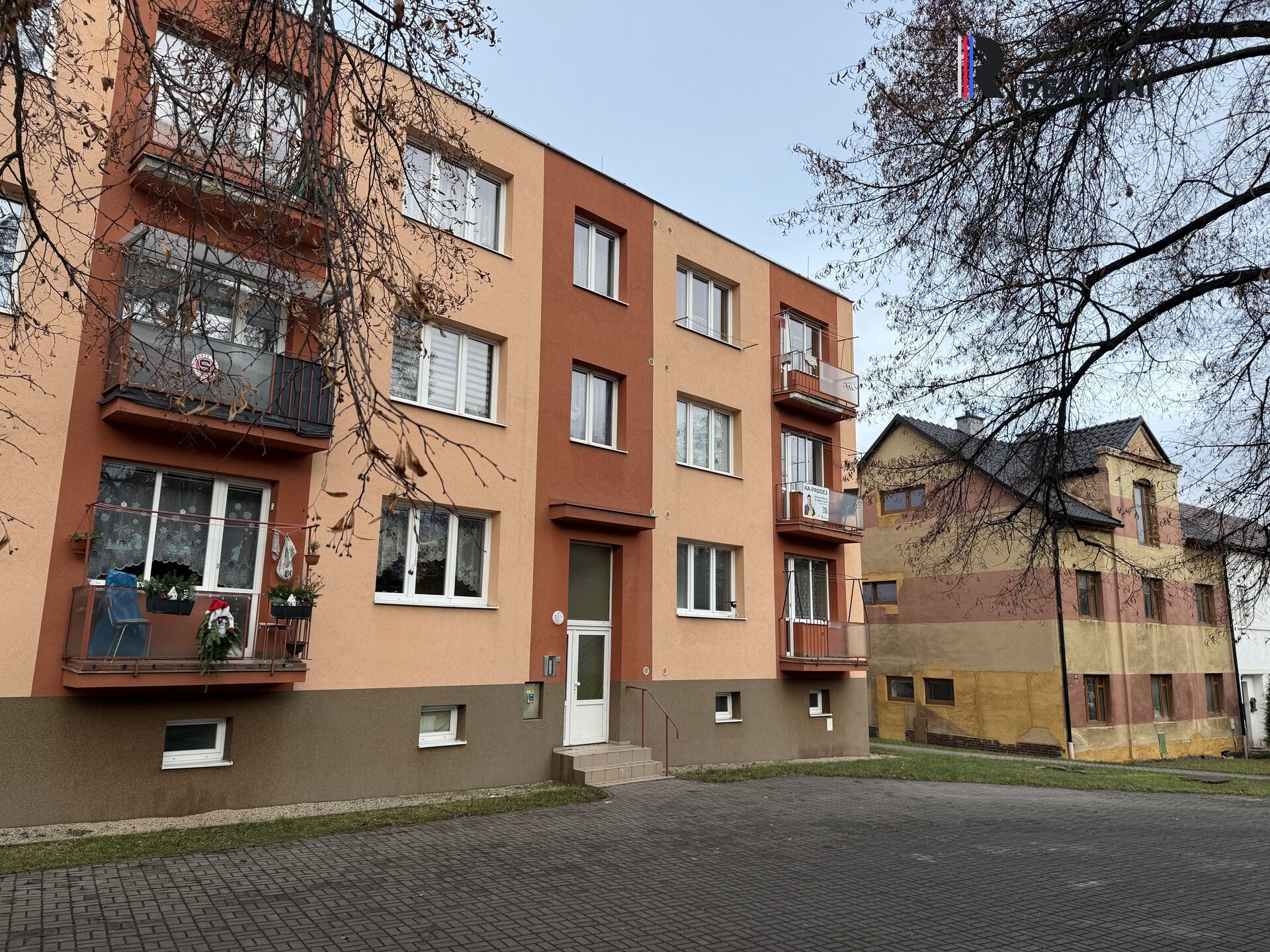 Prodej bytu po kompletní rekonstrukci, 2+kk s balkonem, 52m2, osobní vlastnictví