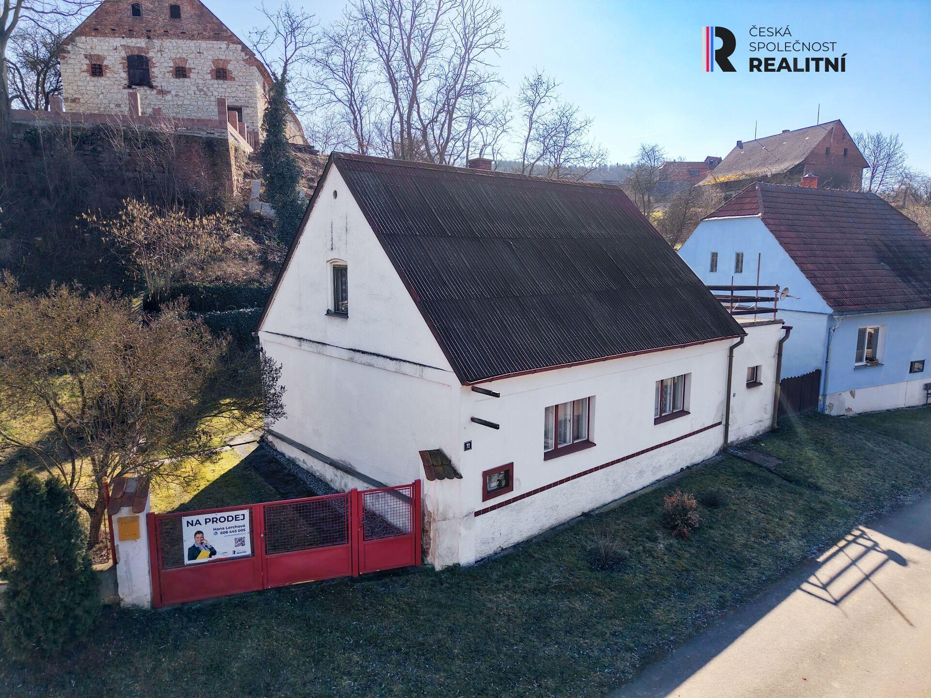 Prodej domu k bydlení i rekreaci, pozemek 746m2