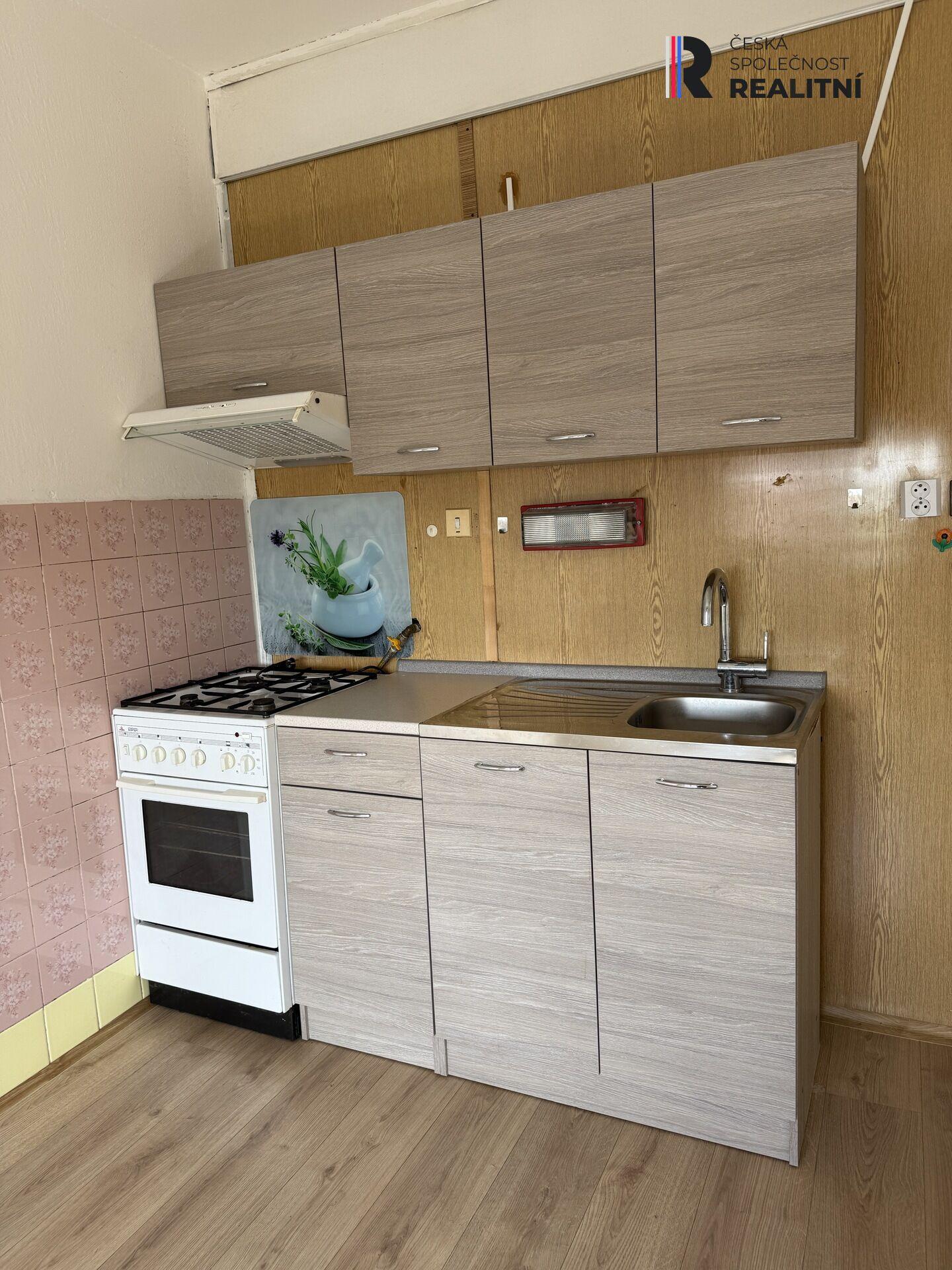 Pronájem bytu 1+1, 36m2, Mládežnická