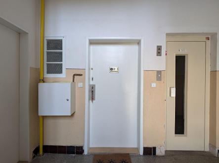 Pronájem bytu, 2+kk, 59 m²