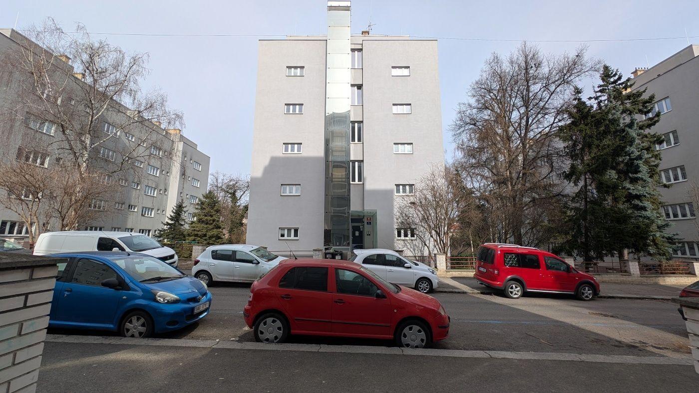 Nájem 1+1, ul. Nad Kajetánkou 42/4, BJ 4, 43,15 m2