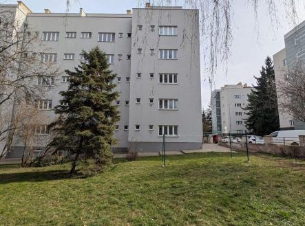 Pronájem bytu, 1+1, 43 m²