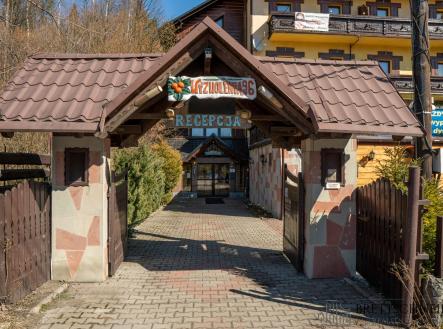 Prodej hotel, 3 000 m²