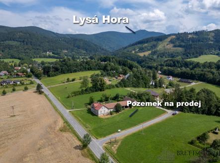 Prodej - pozemek pro bydlení, 2 061 m²