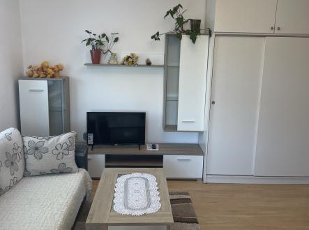 Pronájem bytu, 1+kk, 36 m²