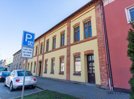 Pronájem - obchodní prostor, 95 m²