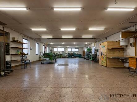 Pronájem komerčního objektu, sklad, 195 m²