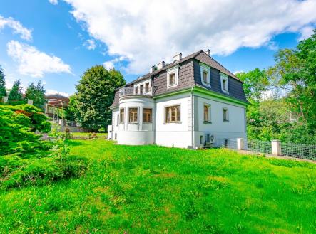 Prodej - dům/vila, 455 m²