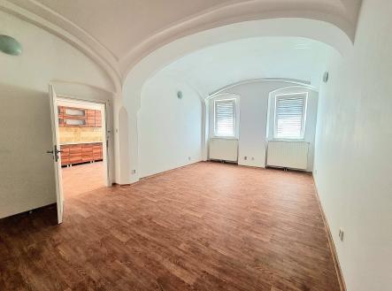 Pronájem bytu, 1+1, 57 m²