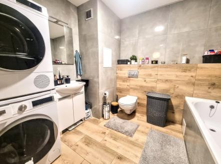 Pronájem bytu, 3+kk, 55 m²