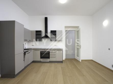 Pronájem bytu, 3+kk, 76 m²