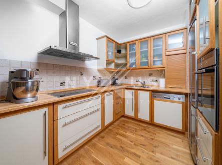 Prodej bytu, 3+kk, 105 m²