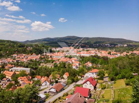 Prodej - obchodní prostor, 270 m²
