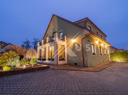 Prodej - hotel, 429 m²