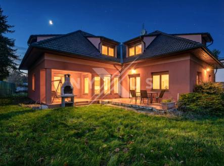 Prodej domu/vily, 345 m²