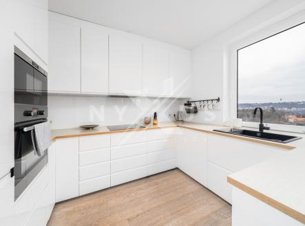 Prodej bytu, 6+1, 155 m²