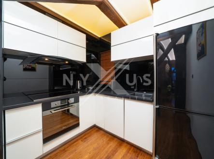 Pronájem bytu, 3+kk, 116 m²