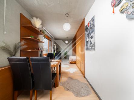 Pronájem bytu, 1+kk, 42 m²