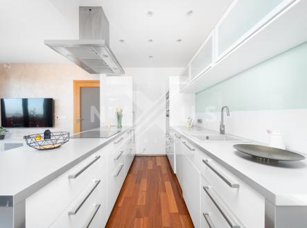 Prodej bytu, 3+kk, 93 m²