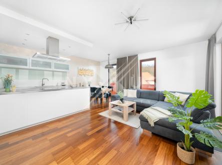 Prodej bytu, 3+kk, 93 m²