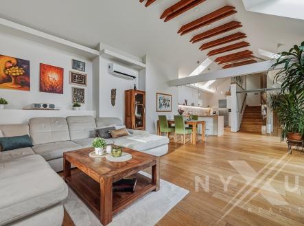 Prodej domu/vily, 308 m²