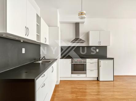 Pronájem bytu, 2+kk, 70 m²