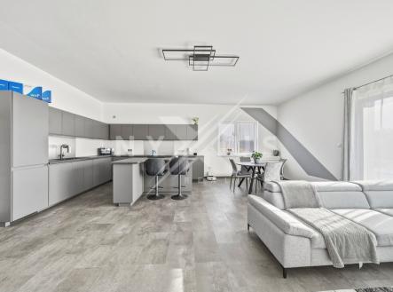 Pronájem domu/vily, 145 m²