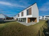 Pronájem domu/vily, 169 m²