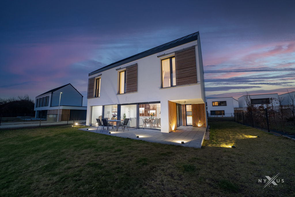 dsc01692-edit-1.jpg