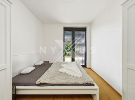 Pronájem bytu, 3+kk, 233 m²