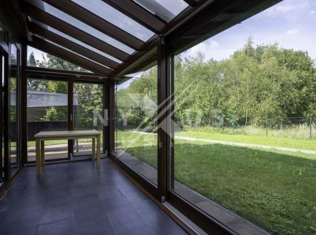 Pronájem domu/vily, 204 m²