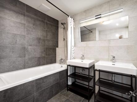 Pronájem bytu, 3+kk, 69 m²